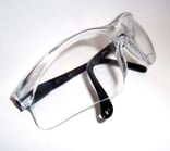 safety-glasses-1317400-639x569
